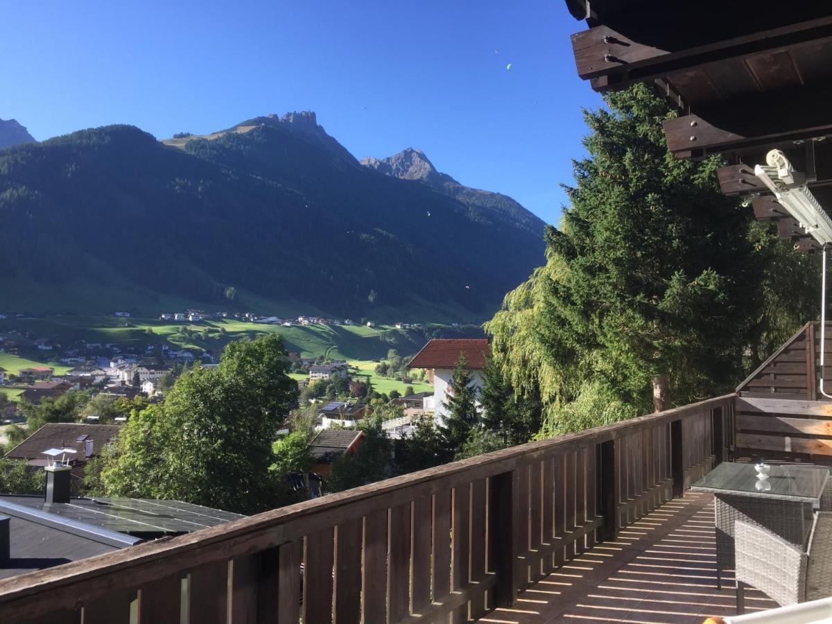 Haus Adlerhorst Lägenhet Neustift im Stubaital Exteriör bild