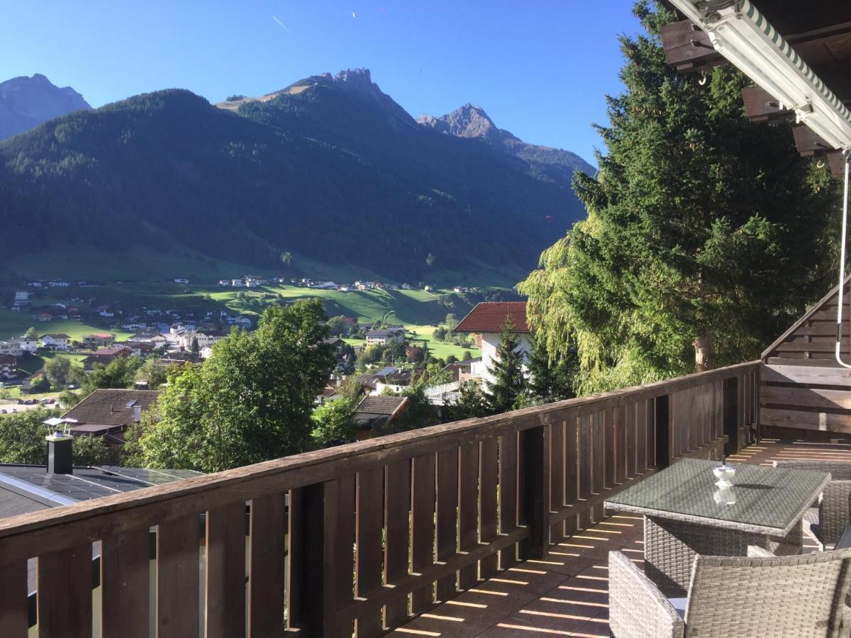 Haus Adlerhorst Lägenhet Neustift im Stubaital Exteriör bild