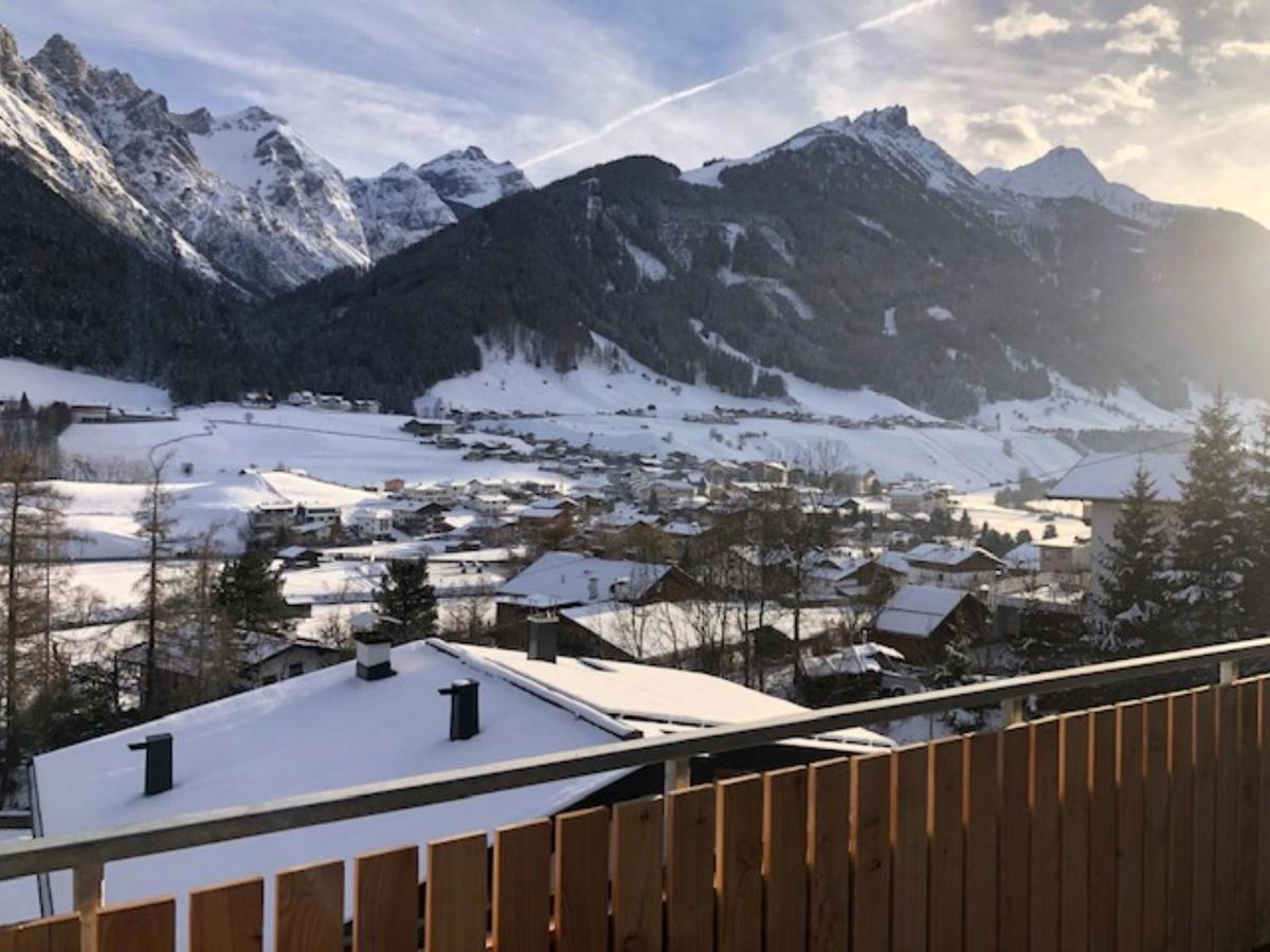 Haus Adlerhorst Lägenhet Neustift im Stubaital Exteriör bild